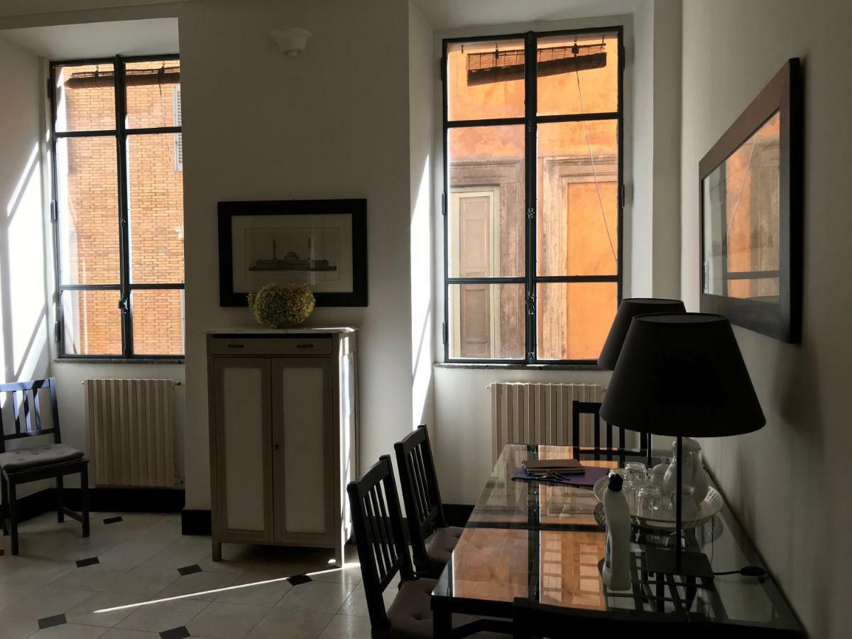 Apartment La Casa In Vetrina Rome